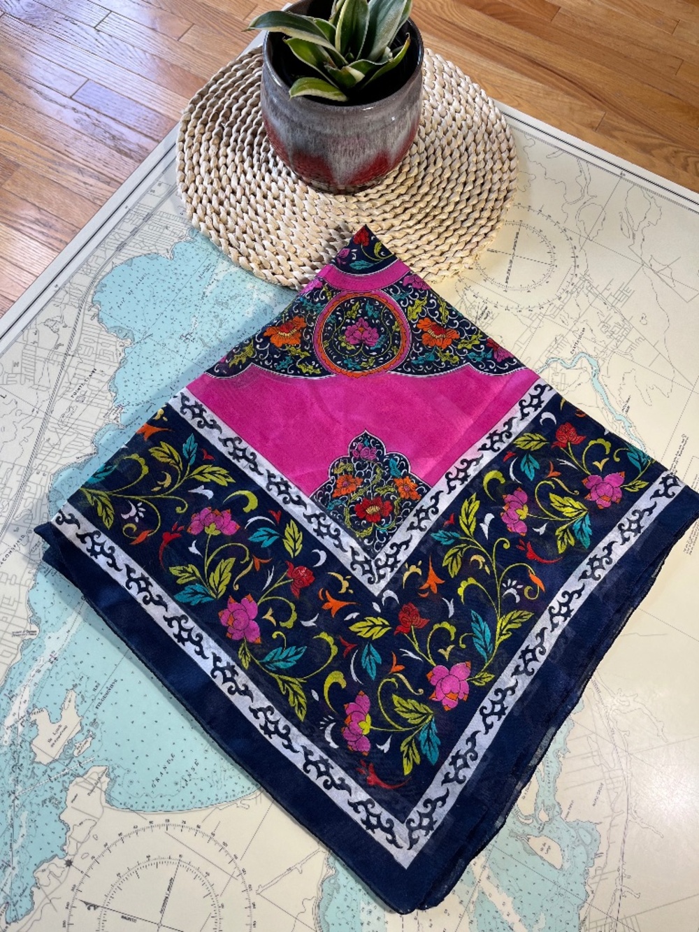Vintage Navy and Pink Baroque Berkshire Scarf